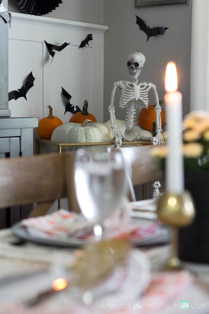 Halloween-Dining-Spooky-Gue
