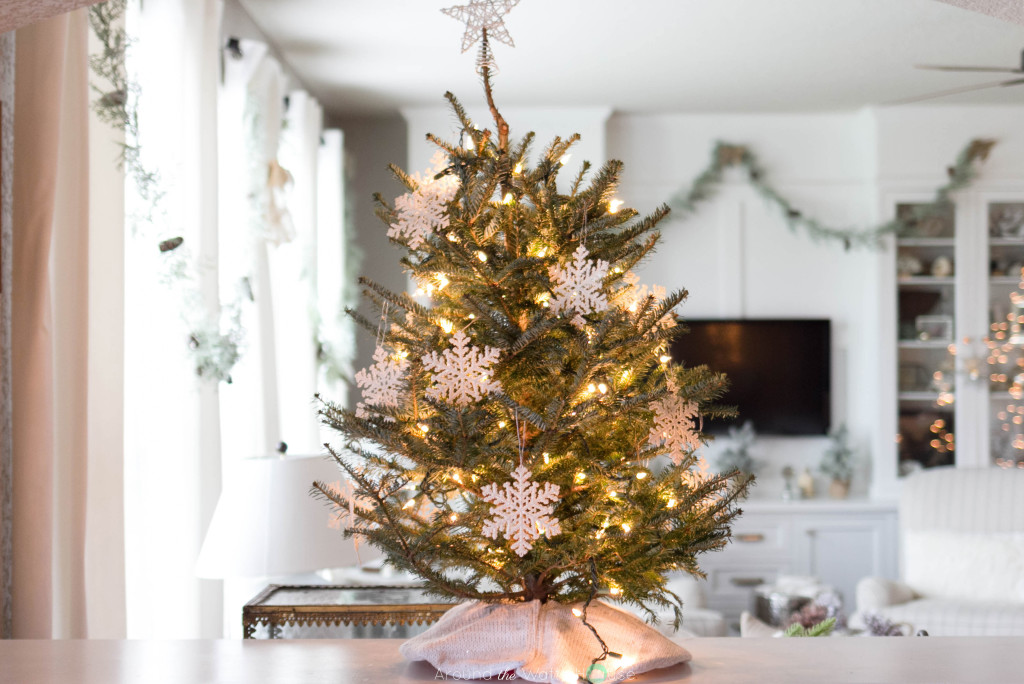 Christmas Home Tour-Around the Watts House