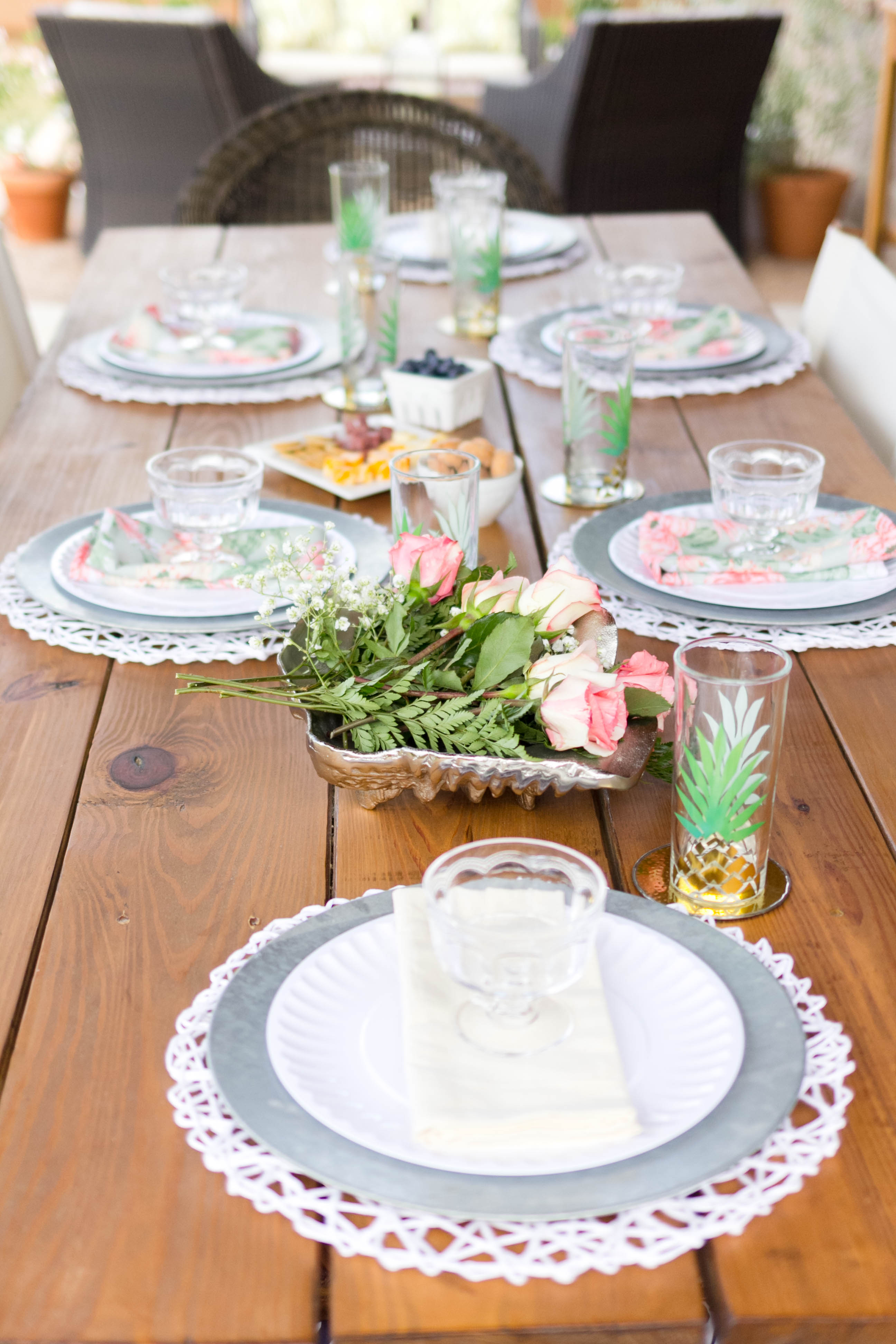 Tablescape Outdoor Entertaining