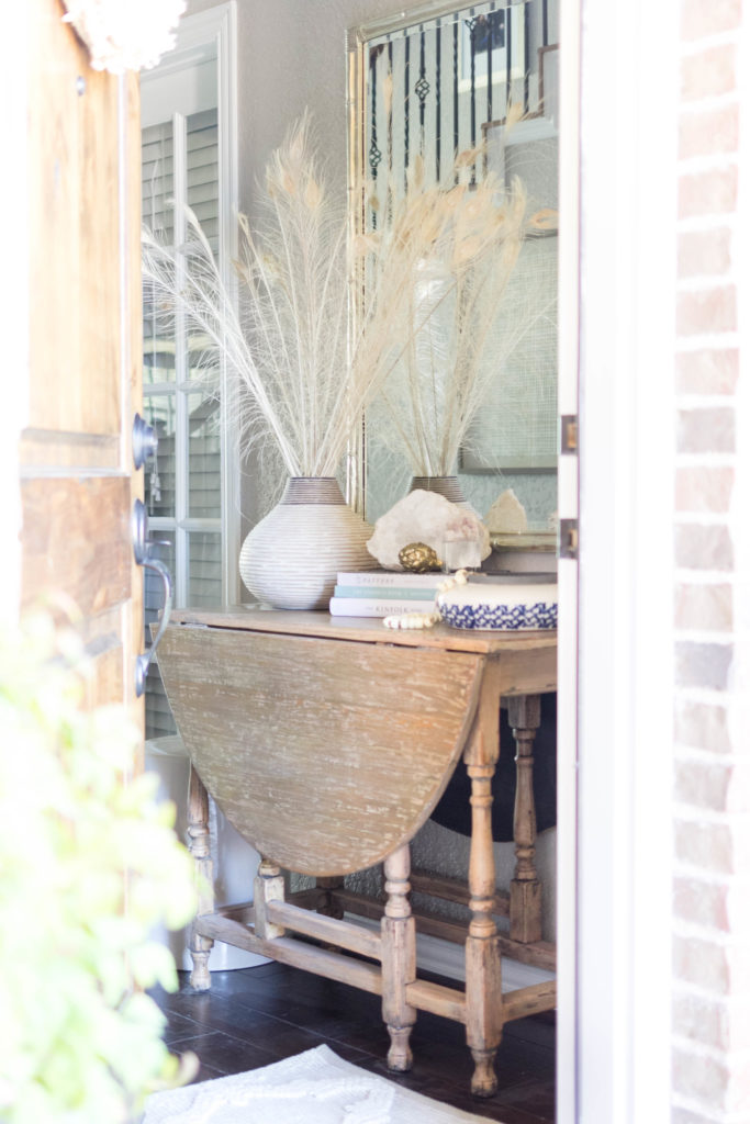 entryway-console-table-fall-decorating-irisnacole-com