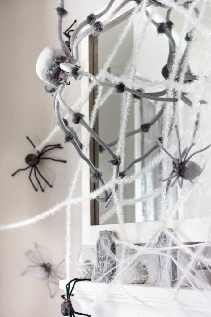 halloween-decor-home-tour-irisnacole-com-web