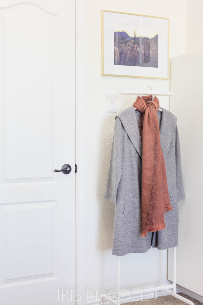 A Bohemian Boutique Style Walk-in Closet Makeover by IrisNacole.com