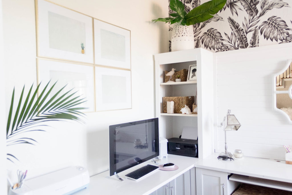 DIY Art Gallery-Unsplash.com-Pineapple-new-year-new-room-office-refresh-a-tropical-chic-home-office-IrisNacole.com