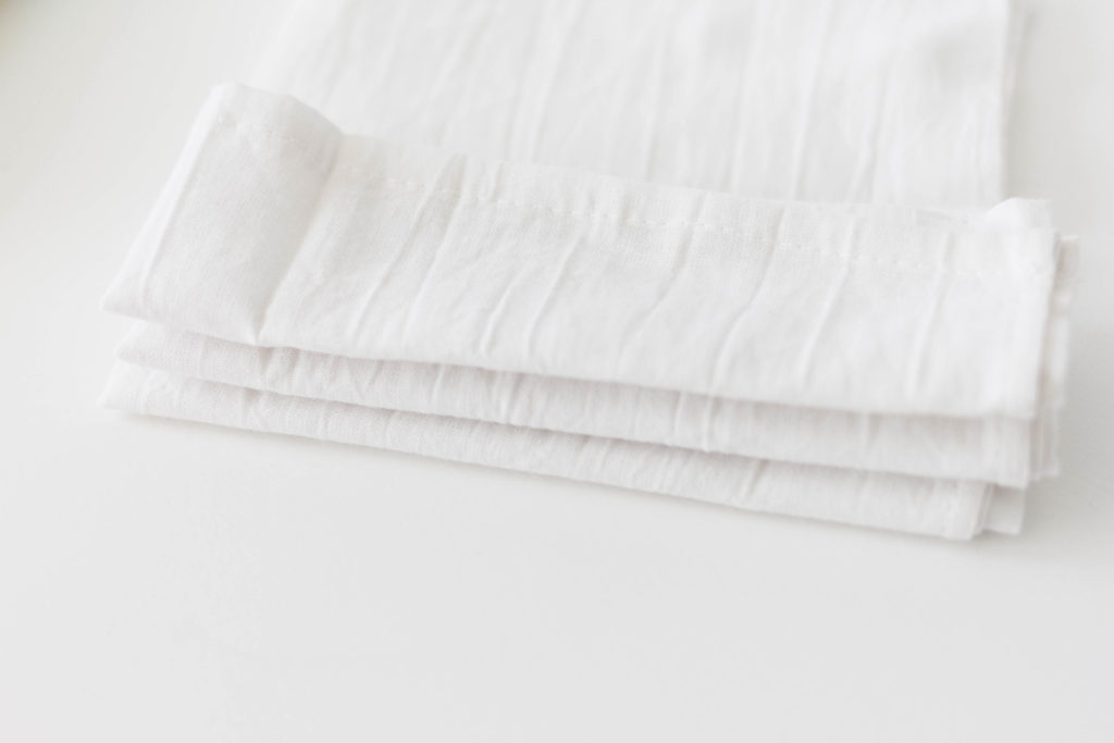 Simple Shibori Tea Towel Tutorial with IrisNacole.com