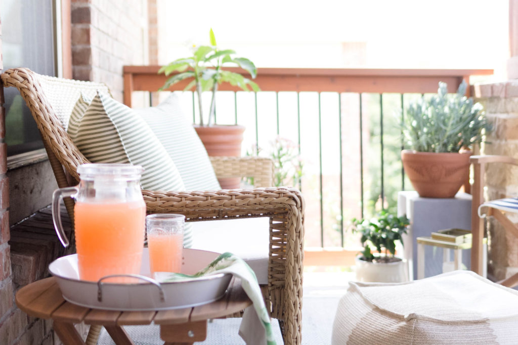 Summer Outdoor Balcony-Porch Styling