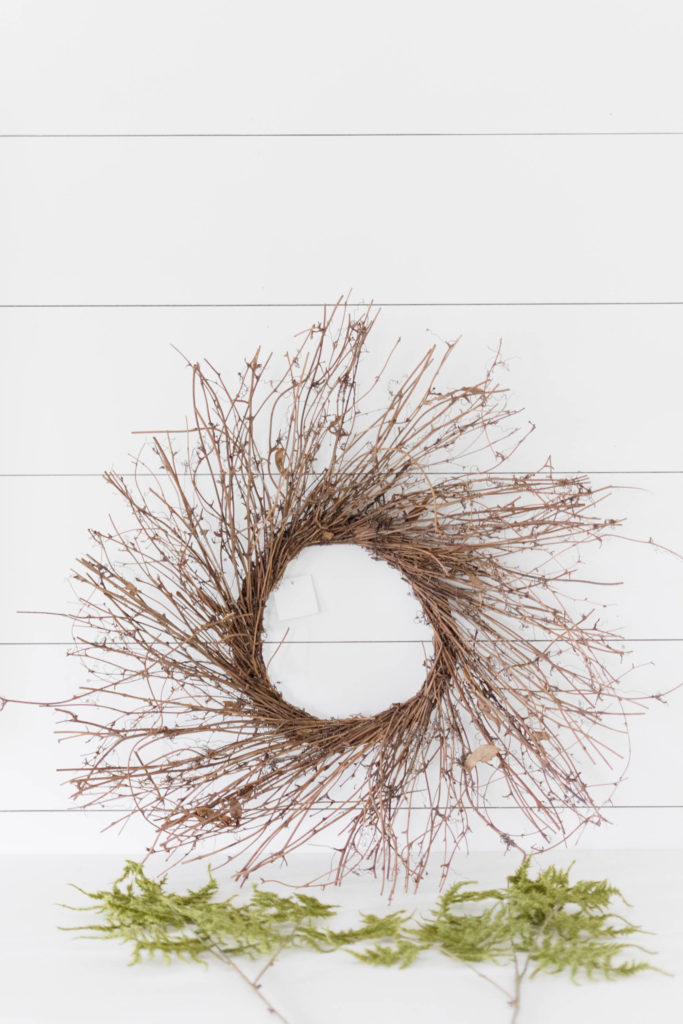 Learn how to make this beautiful fern wreath for yourself, on IrisNacole.com