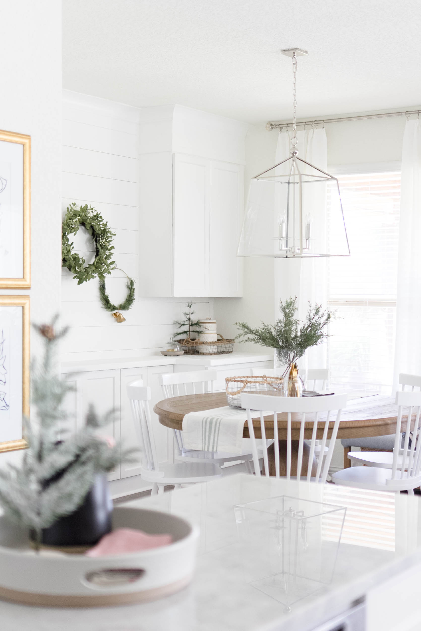 Simple Holiday Decorating-Kitchen Decor-irisNacole.com