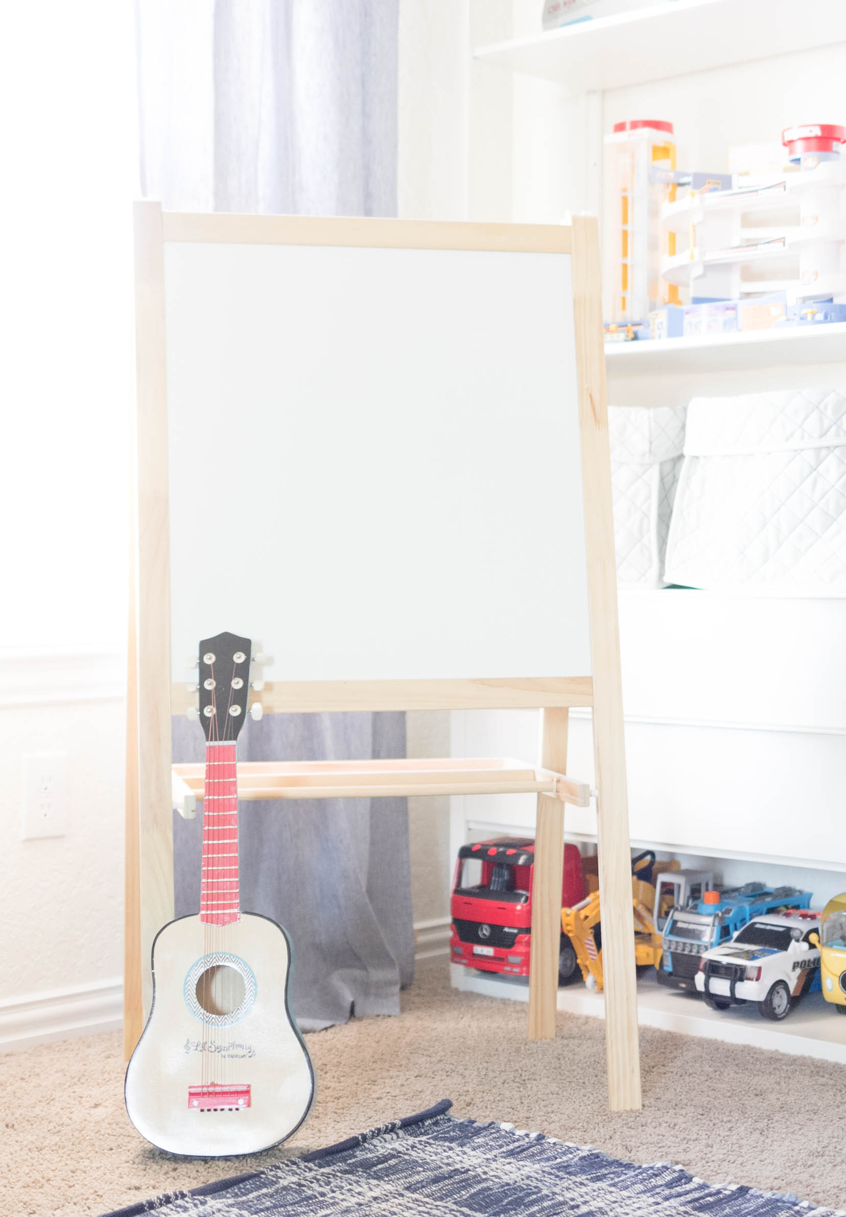 IKEA Art Easel-Art Station-Playroom Makeover by IrisNacole.com