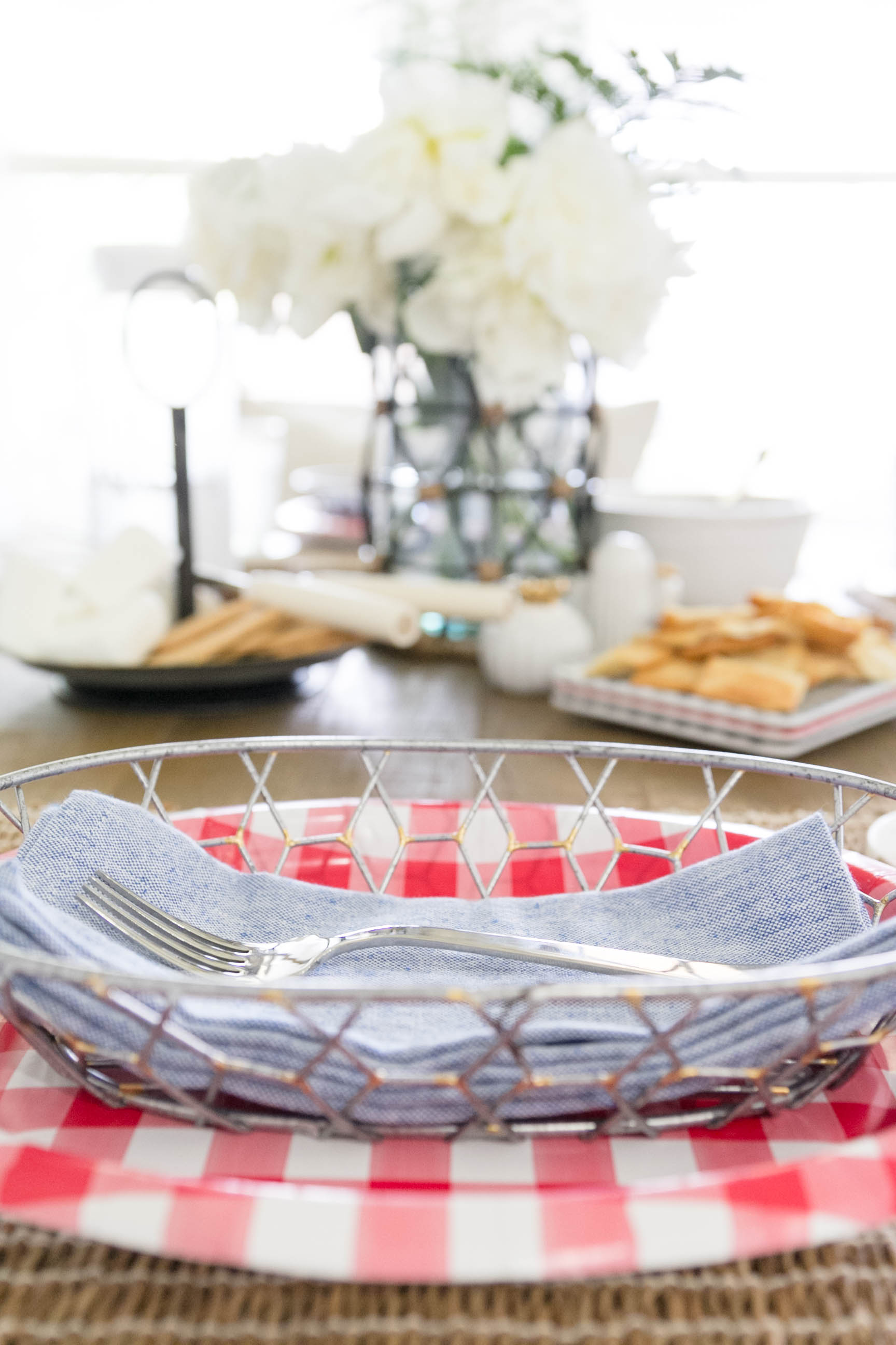 Red White and Blue Picnic Style Patriotic Tablescape Entertaining by Iris Nacole