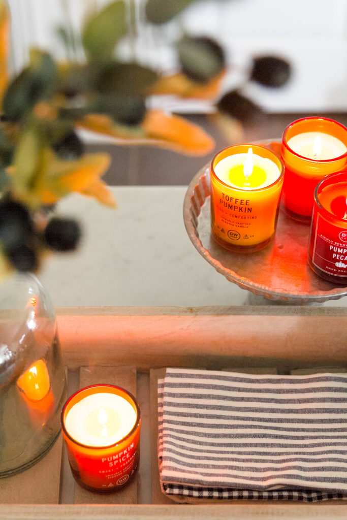 My Favorite Fall Candle Scents/Fall Styling Idea-IrisNacole.com