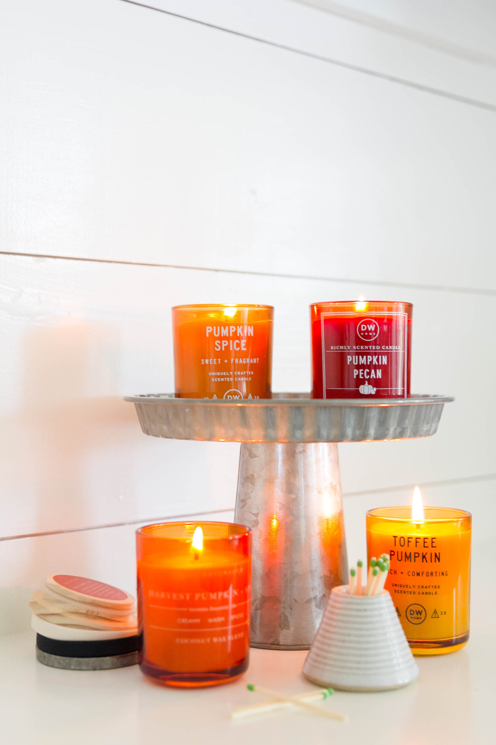 My Favorite Fall Candle Scents/Fall Styling Idea-IrisNacole.com