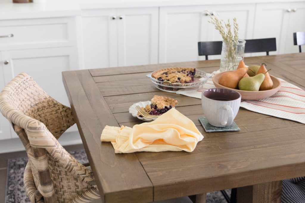 Fall Home Styling-Casual Fall Table